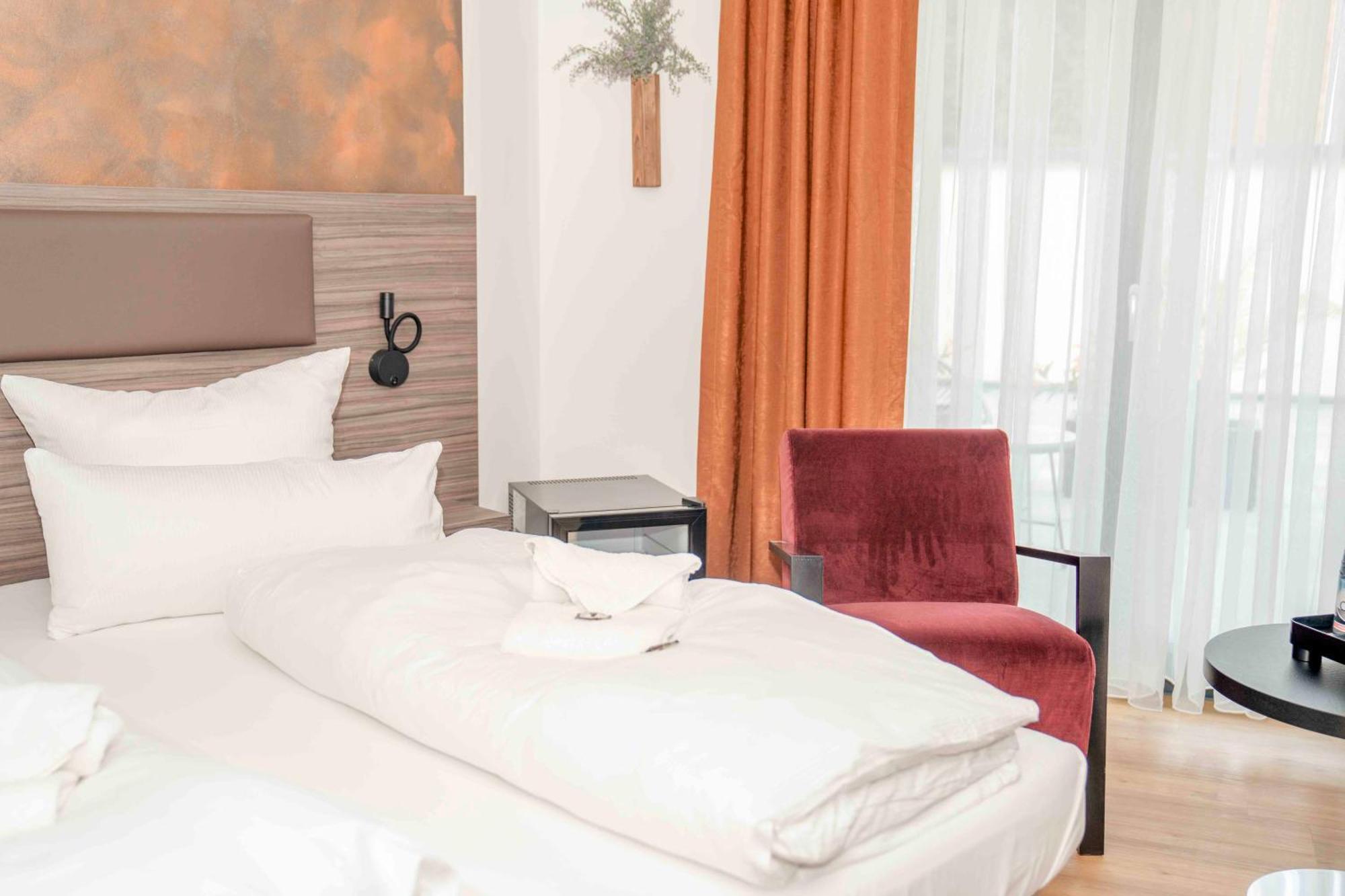 Central Hotel & Lounge Adult Only جوسلار المظهر الخارجي الصورة
