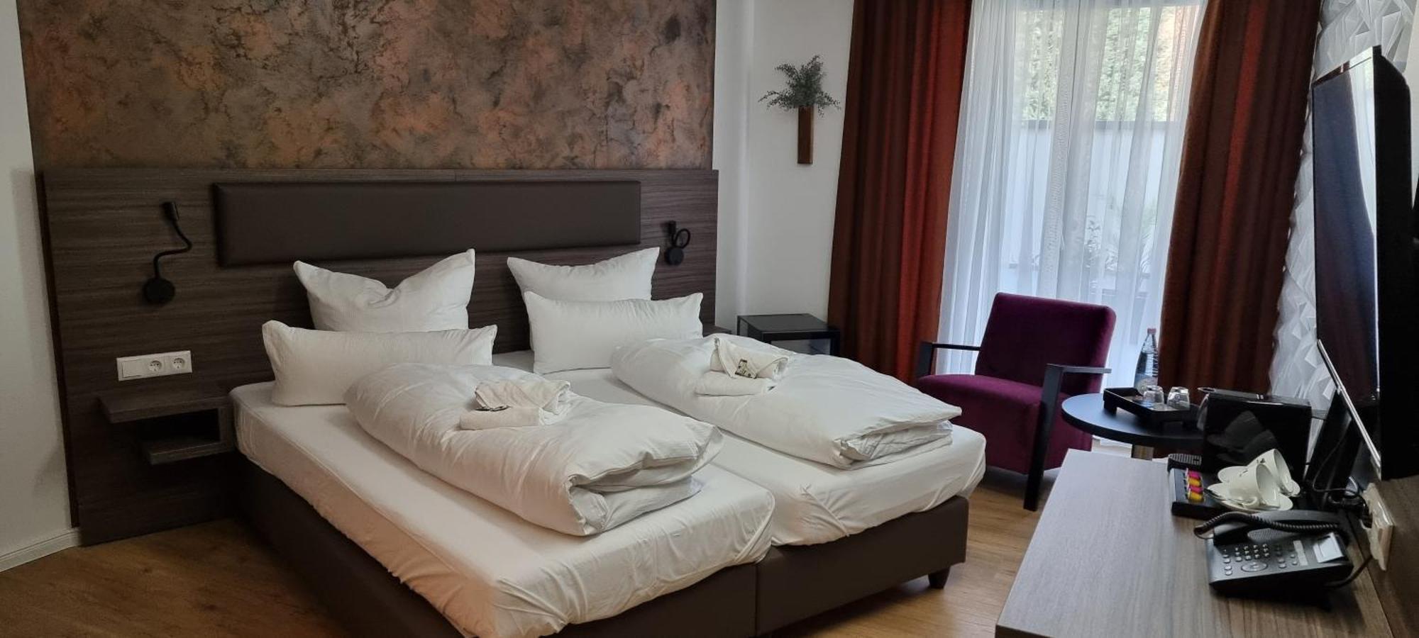 Central Hotel & Lounge Adult Only جوسلار المظهر الخارجي الصورة